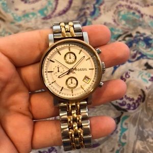Boyfriend style Fossil watch